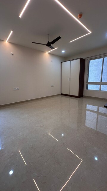 Room in 4 BHK Apartment at Vaibhavi Sai Vaibhavi Valero, Jubilee Hills – for Sale
