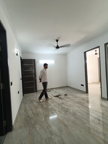 Bathroom in 1 BHK Builder Floor at Saket – for Rent