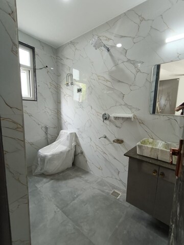 Bathroom in 1 BHK Builder Floor at Saket – for Rent