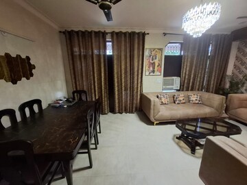 3 BHK Apartment For Rent in Fancy Apartments Vasundhara Enclave Delhi  7982714