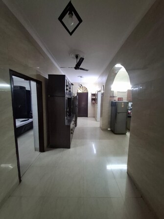 3 BHK Apartment For Rent in Fancy Apartments Vasundhara Enclave Delhi  7982714