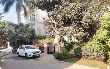 Plot For Sale in DLF Alameda, Sector 73