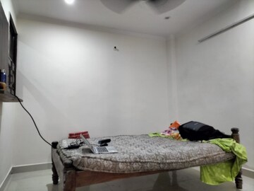 Bedroom in 3 BHK Builder Floor at New Palam Vihar 3, Sector 111 – for Rent