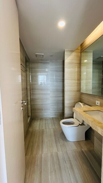 Bathroom in 2 BHK Apartment at Hiranandani Estate – for Rent