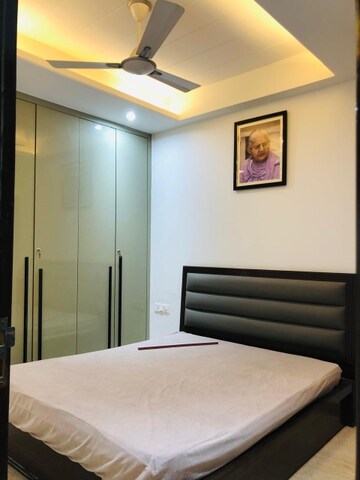 Master Bedroom in 3 BHK Builder Floor at Saket – for Rent
