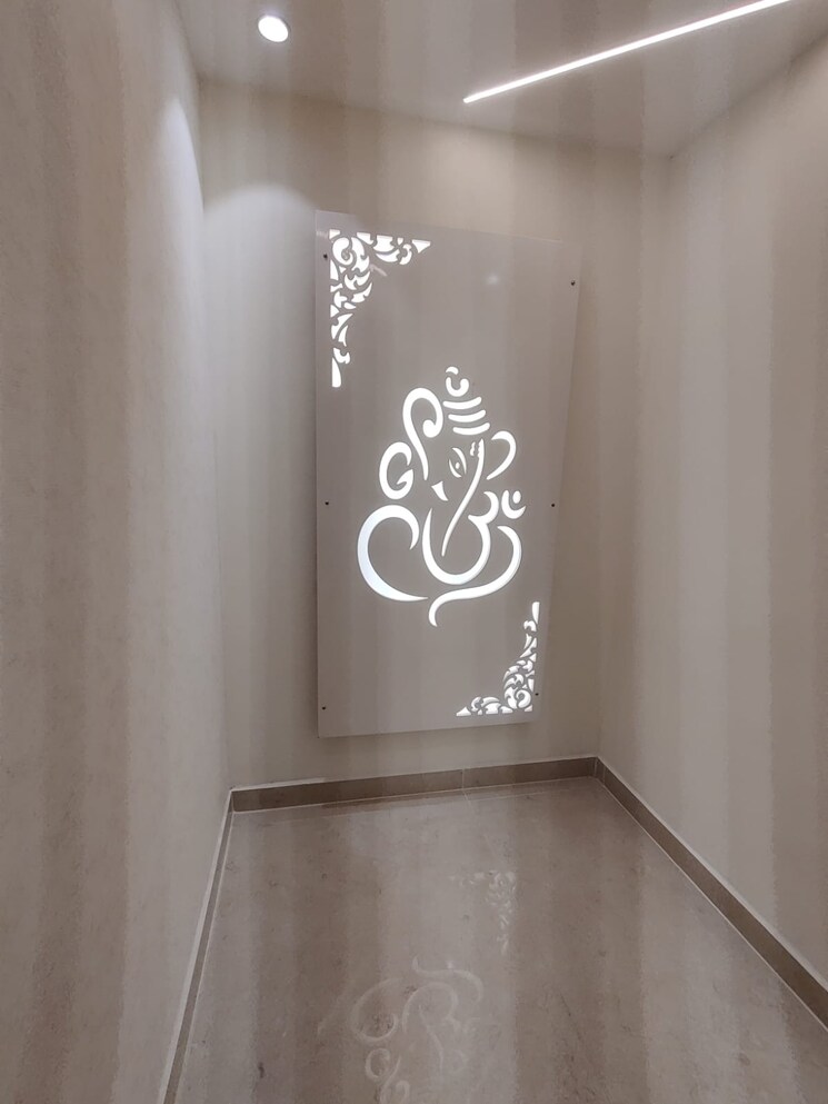 Master Bedroom, maya-green-lotus-utsav 3 Bedroom 2100 Sq.Ft. Penthouse In International Airport Road Zirakpur 7982765