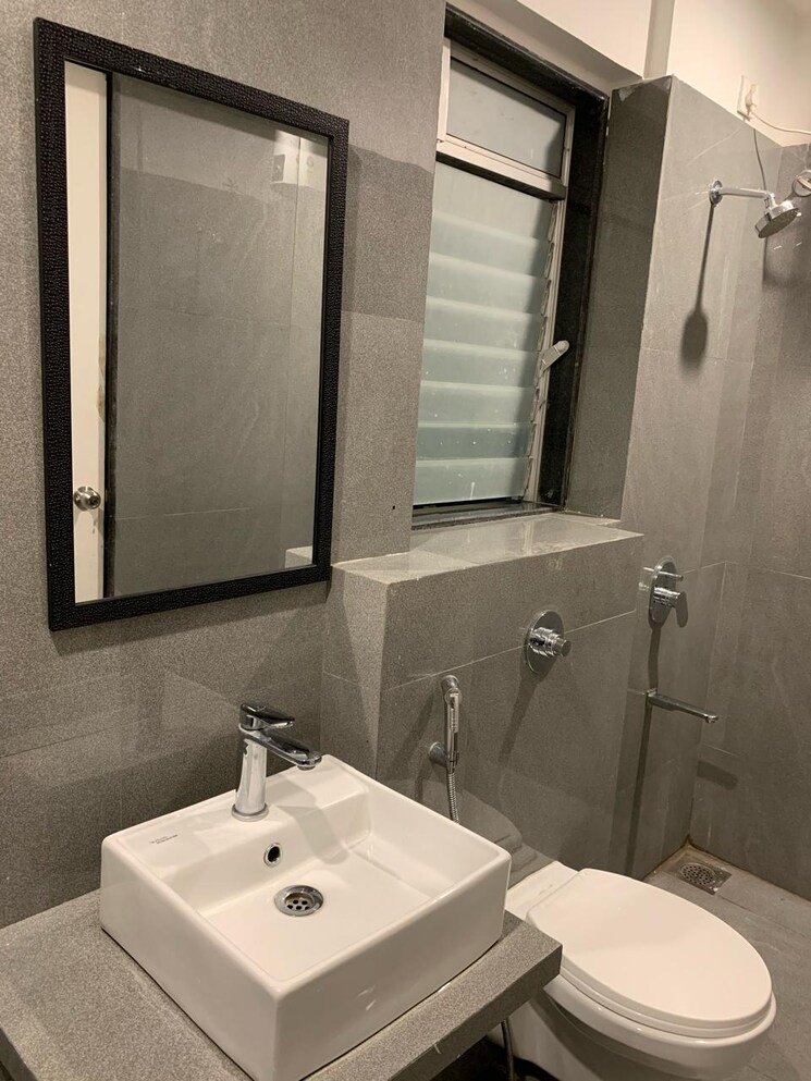 Bathroom, mayfair-the-view 2 Bedroom 629 Sq.Ft. Apartment In Vikhroli West Mumbai 7982755