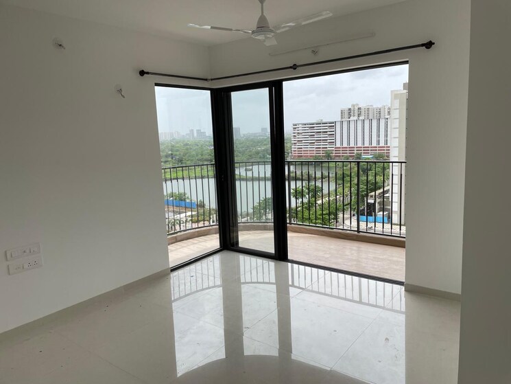 Room, lodha-palava-city 2.5 Bedroom 757 Sq.Ft. Apartment In Dombivli East Thane 7982837
