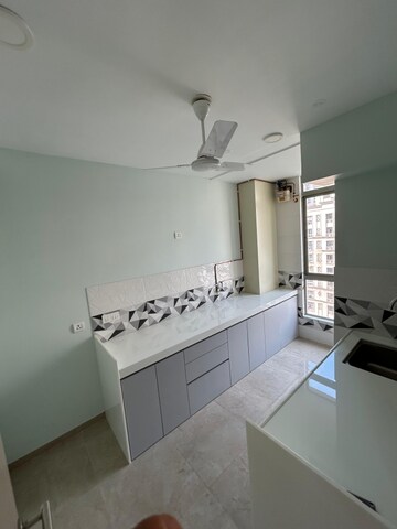 Master Bedroom in 1.5 BHK Apartment at Hiranandani Lavinia, Ghodbunder Road – for Rent
