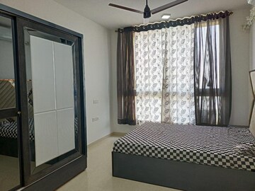 Bedroom in 2 BHK Apartment at Hiranandani Delanna, Ghodbunder Road – for Rent