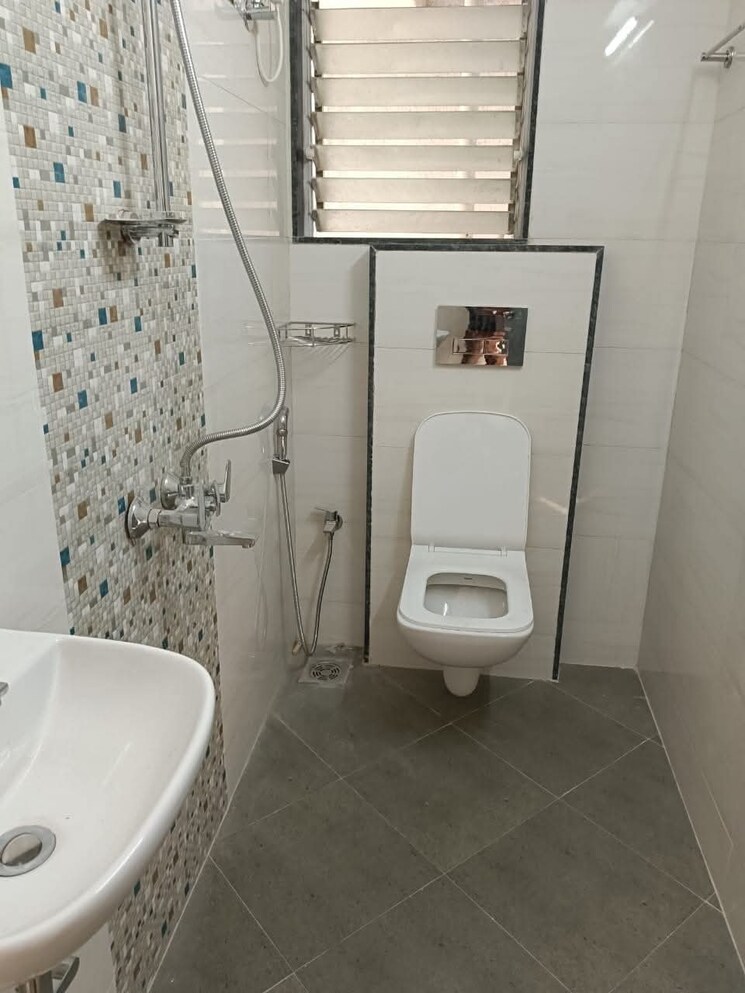 Bathroom, gawde-orchid-atrium 2 Bedroom 671 Sq.Ft. Apartment In Mahim Mumbai 7982887