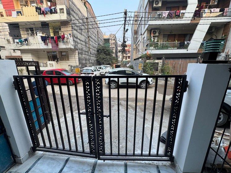 Balcony, smart-lane 3 Bedroom 1800 Sq.Ft. Builder Floor In Niti Khand Ghaziabad 7982927