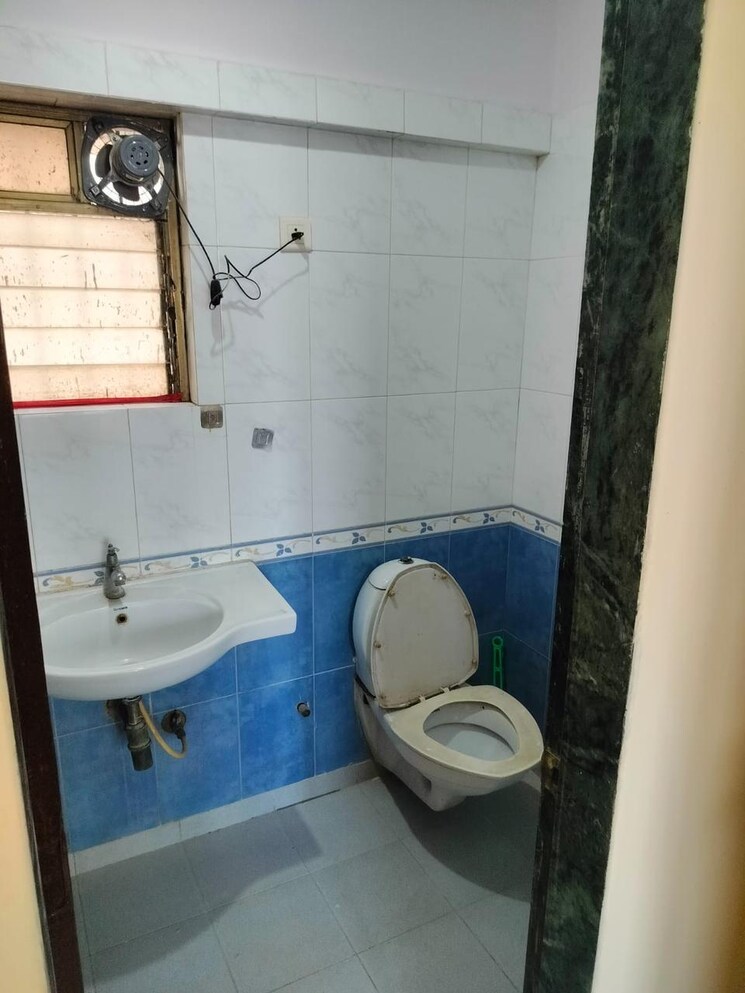 Bathroom, ajmera-bhakti-park 1 Bedroom 585 Sq.Ft. Apartment In Wadala East Mumbai 7982906