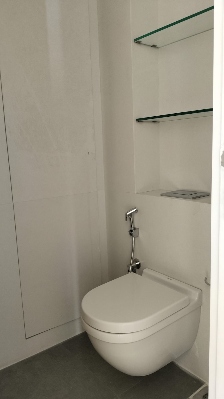 Bathroom, kalpataru-magnus 2 Bedroom 1000 Sq.Ft. Apartment In Bandra East Mumbai 7982956