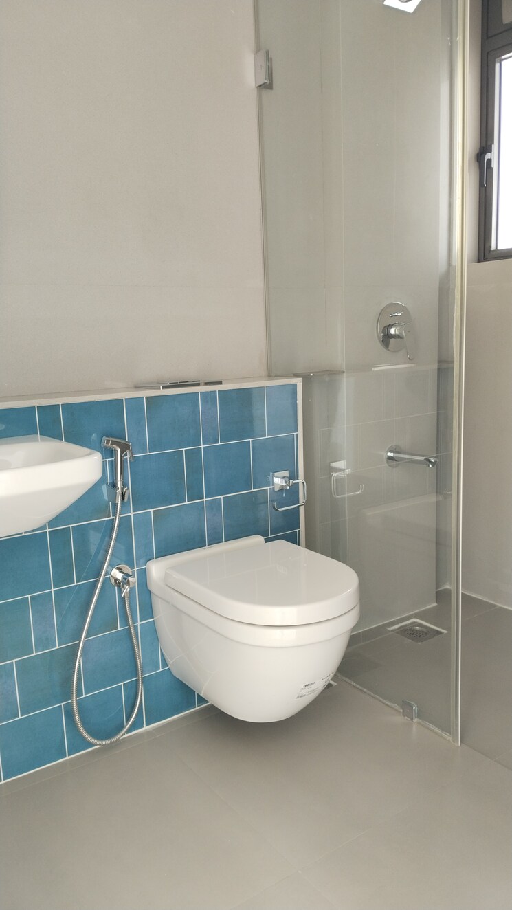 Bathroom, kalpataru-magnus 2 Bedroom 1000 Sq.Ft. Apartment In Bandra East Mumbai 7982956