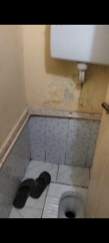 Master Bedroom in 1 BHK Apartment at Ram Niwas Goregaon West, Goregaon West – for Rent