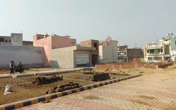 Plot For Sale in Jewar