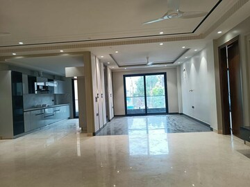 Room in 3 BHK Builder Floor at Paschim Vihar – for Rent