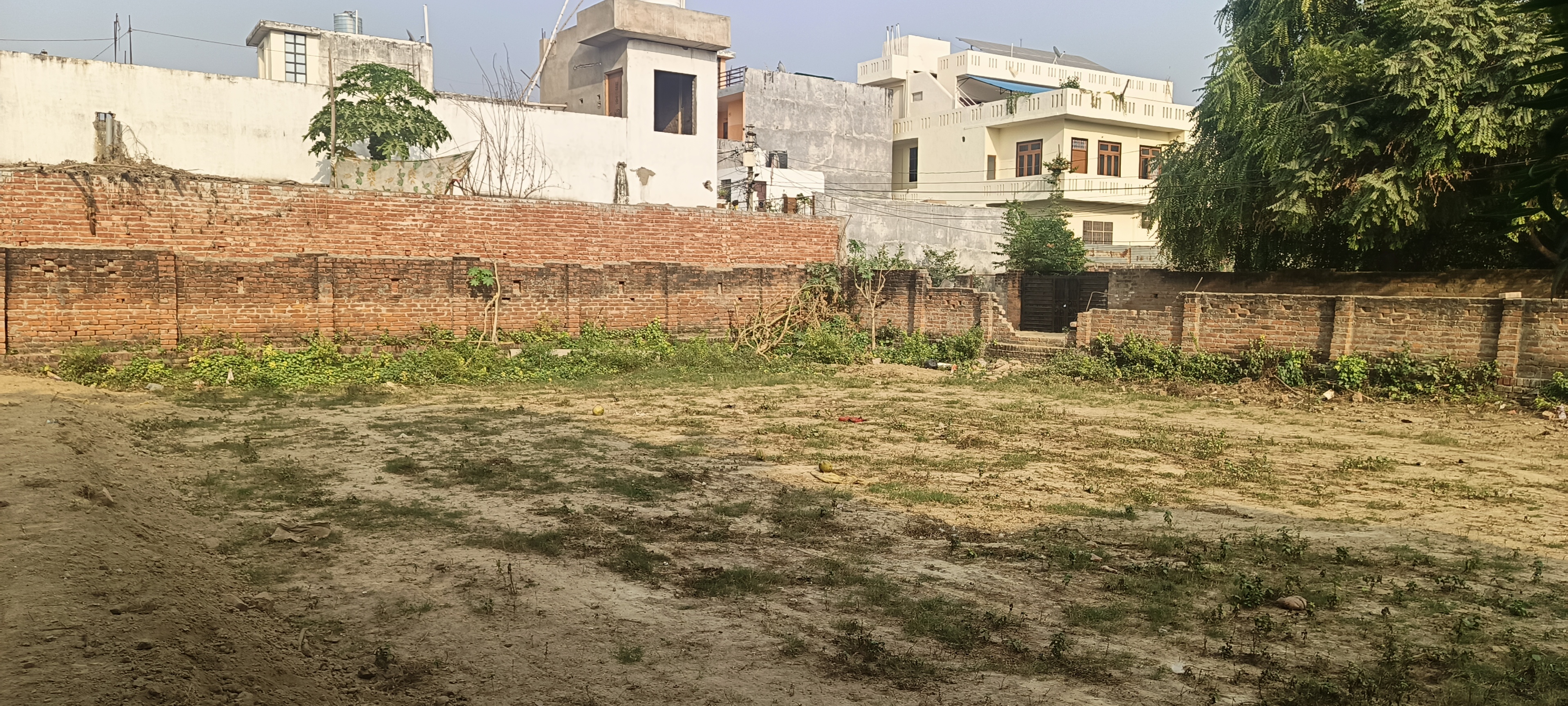 Plot For Sale in Janki Vihar Colony