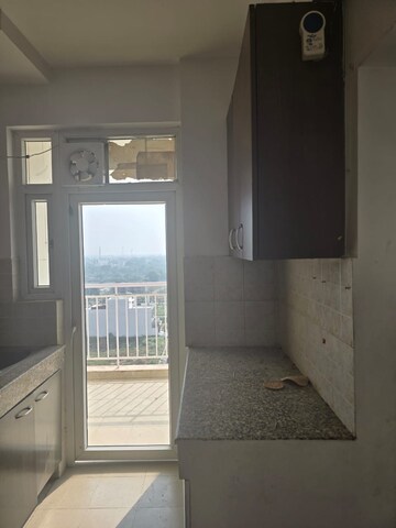 Room in 4 BHK Builder Floor at KLJ Greens, Sector 77 – for Rent