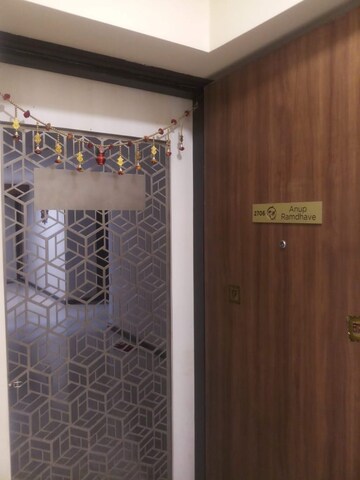 Furnished Amenities in 2 BHK Apartment at Lodha Amara, Kolshet Road – for Rent