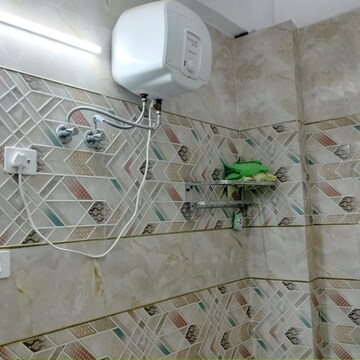 Bathroom in 4 BHK Independent House at Phi Iii Greater Noida – for Sale