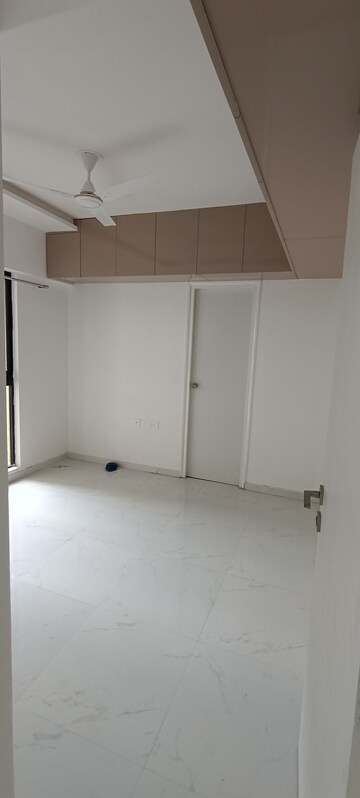 Room in 1 BHK Apartment at Runwal Gardens, Dombivli East – for Sale