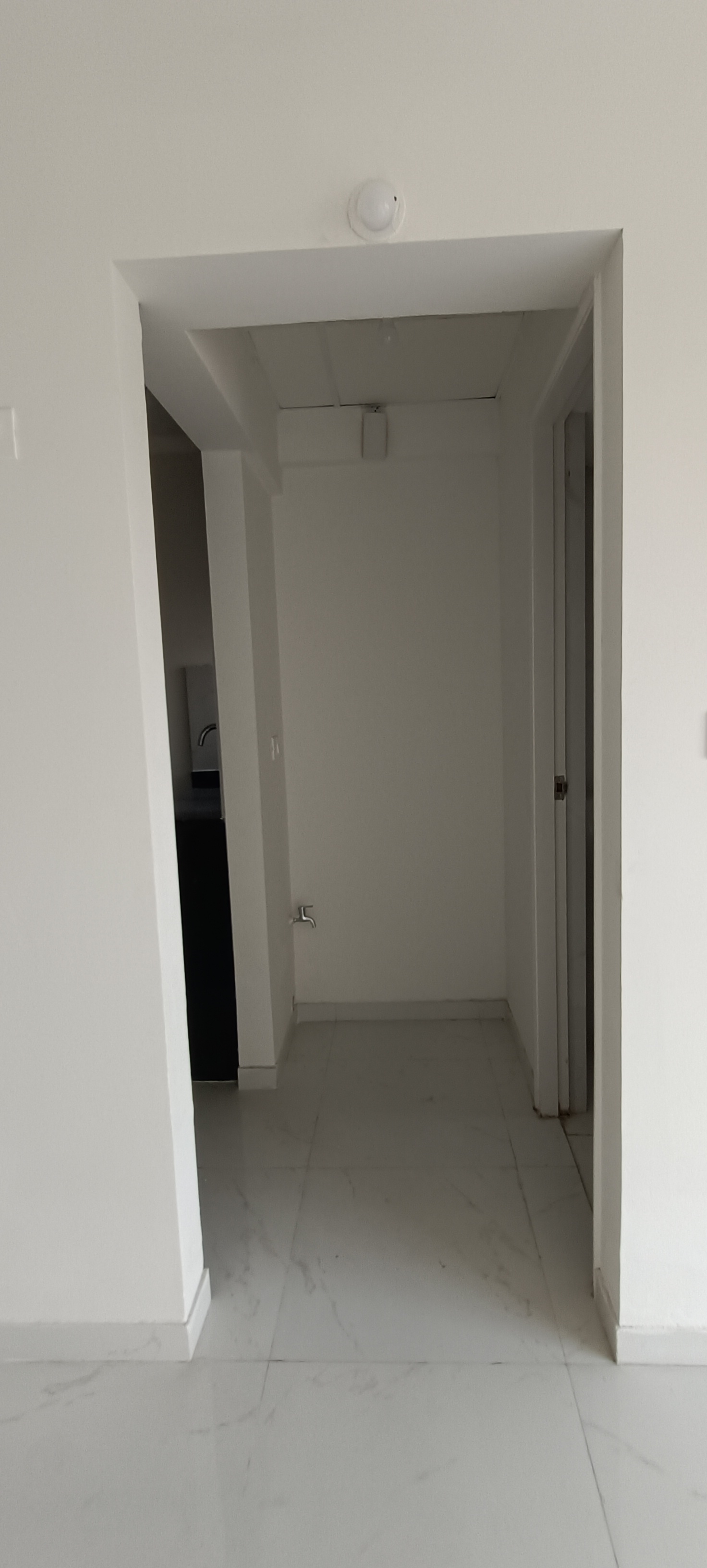 1 BHK Apartment For Sale in Runwal Gardens