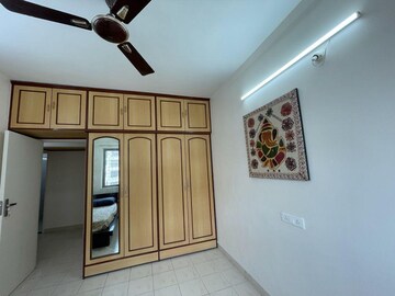 Room in 2 BHK Apartment at Tata Symphony, Chandivali – for Rent