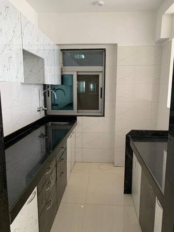 2 BHK Apartment For Rent in Mayfair The View, Vikhroli West