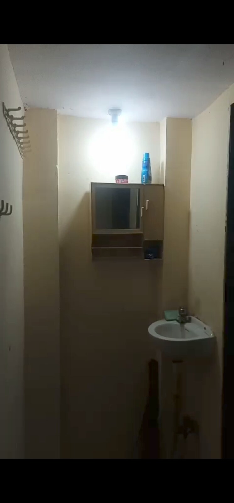 Bathroom, aishwarya-chs-goregaon 1 Bedroom 430 Sq.Ft. Apartment In Goregaon East Mumbai 7983180