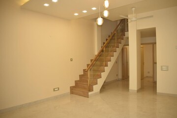 Staircase in 2 BHK Builder Floor at Malviya Nagar – for Rent