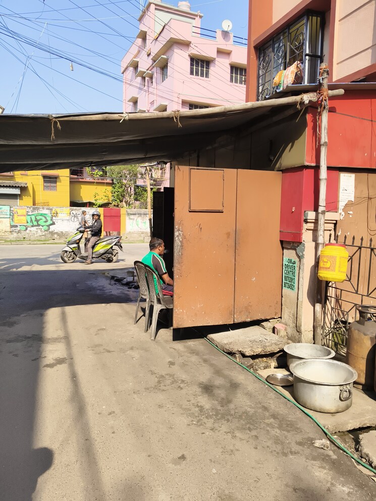 Exterior View, behala chowrasta Commercial Shop 300 Sq.Ft. In Behala Chowrasta Kolkata 7983212