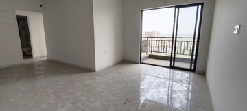 Room in 2 BHK Apartment at Runwal Garden City, Balkum Pada – for Sale