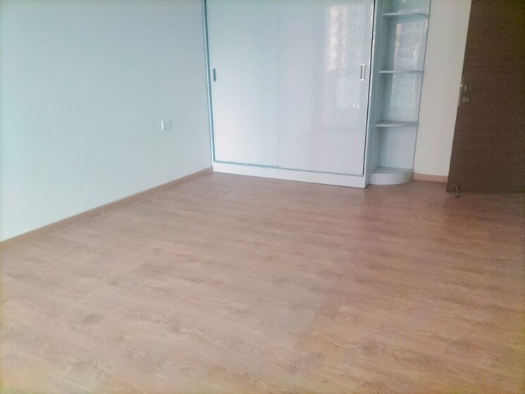 Room, mahagun-mezzaria 3 Bedroom 2500 Sq.Ft. Apartment In Sector 78 Noida 7983245