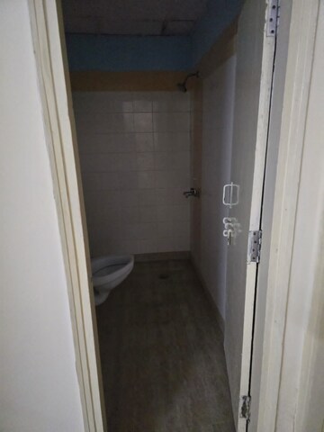 Building Lobby in 3 BHK Builder Floor at Omaxe Heights, Sector 86 – for Rent