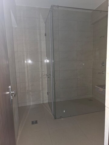 Bathroom in 5 BHK Independent House at BPTP Discovery Park, Sector 80 – for Rent