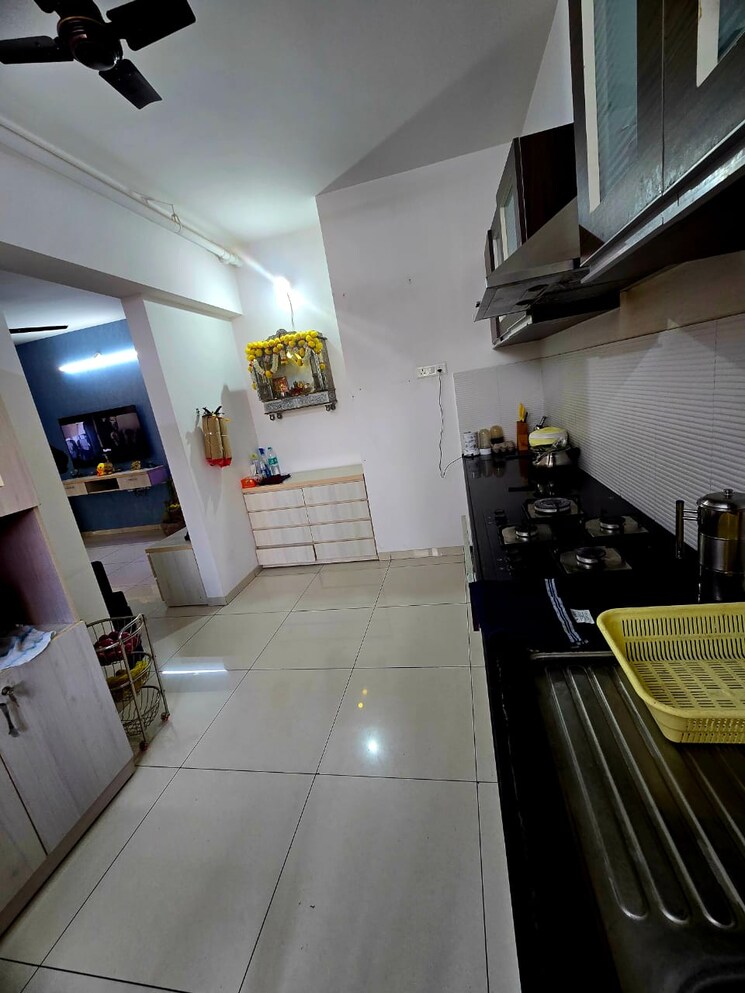 Master Bedroom, kumar-paradise-pune 3 Bedroom 1200 Sq.Ft. Apartment In Hadapsar Pune 7983293