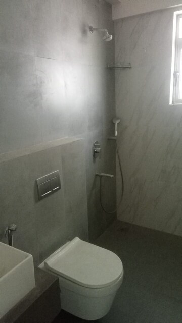Bathroom in 4 BHK Apartment at Rajesh Raj Infinia, Malad West – for Rent