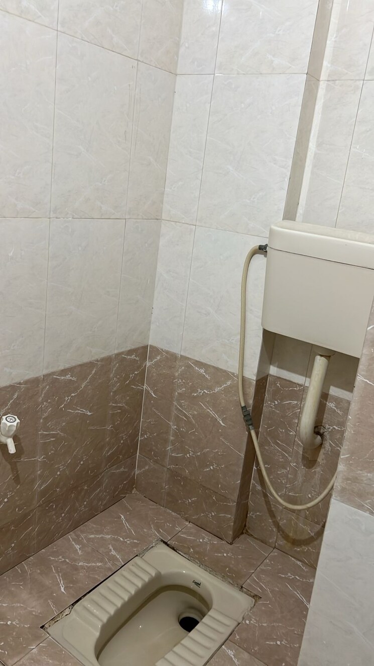 Bathroom, gala-lifestyle-haven 2 Bedroom 1400 Sq.Ft. Apartment In Near Nirma University On Sg Highway Ahmedabad 7983336