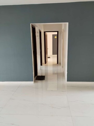 Room in 2 BHK Apartment at Ruparel Orion, Chembur – for Rent