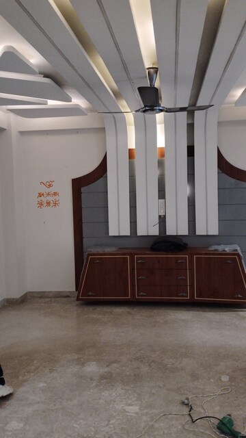 Kitchen in 3.5 BHK Builder Floor at Rohini Sector 11 – for Rent