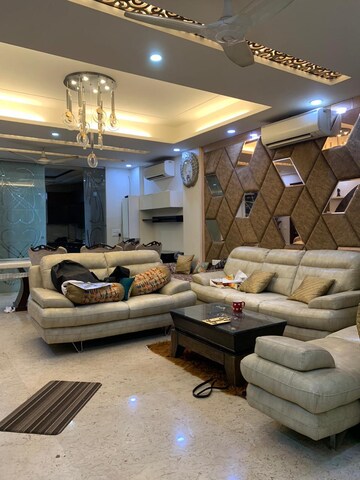 Living Room in 3 BHK Builder Floor at Paschim Vihar – for Rent