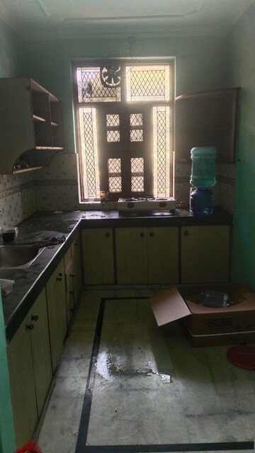 Kitchen in 1 BHK Builder Floor at Sector 22 – for Rent