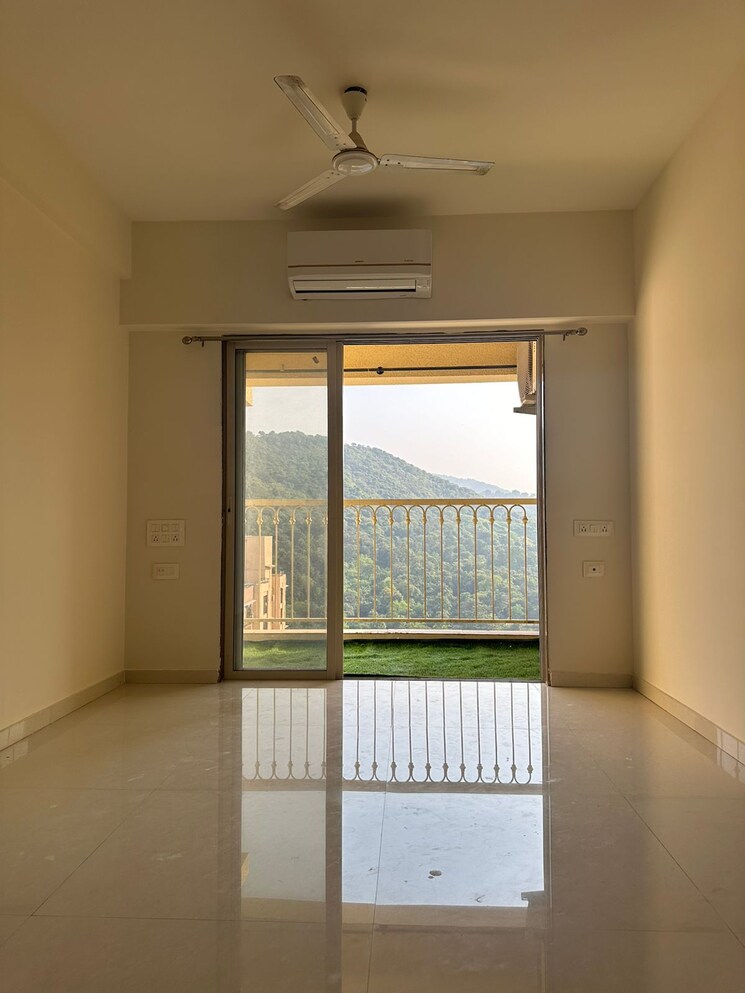 Room, rutu-city 1 Bedroom 452 Sq.Ft. Apartment In Kasarvadavali Thane 7983427