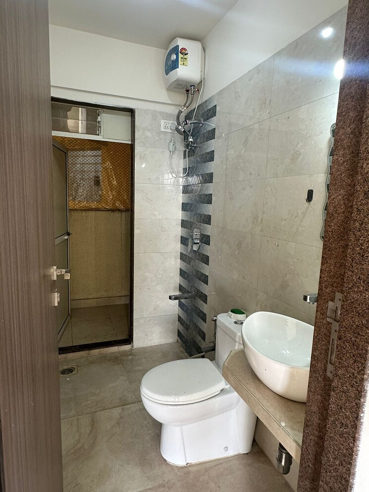 Bathroom, rutu-city 1 Bedroom 452 Sq.Ft. Apartment In Kasarvadavali Thane 7983427
