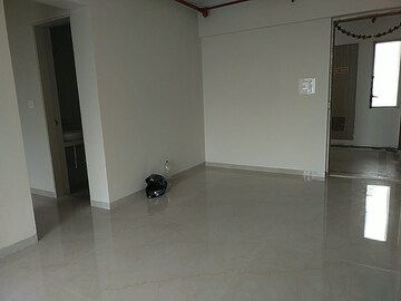 Room in 2 BHK Apartment at Vihang Vermont, Ghodbunder Road – for Rent