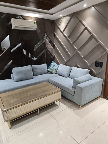 Staircase in 3 BHK Builder Floor at Unitech Espace Nirvana Country, Sector 50 – for Rent