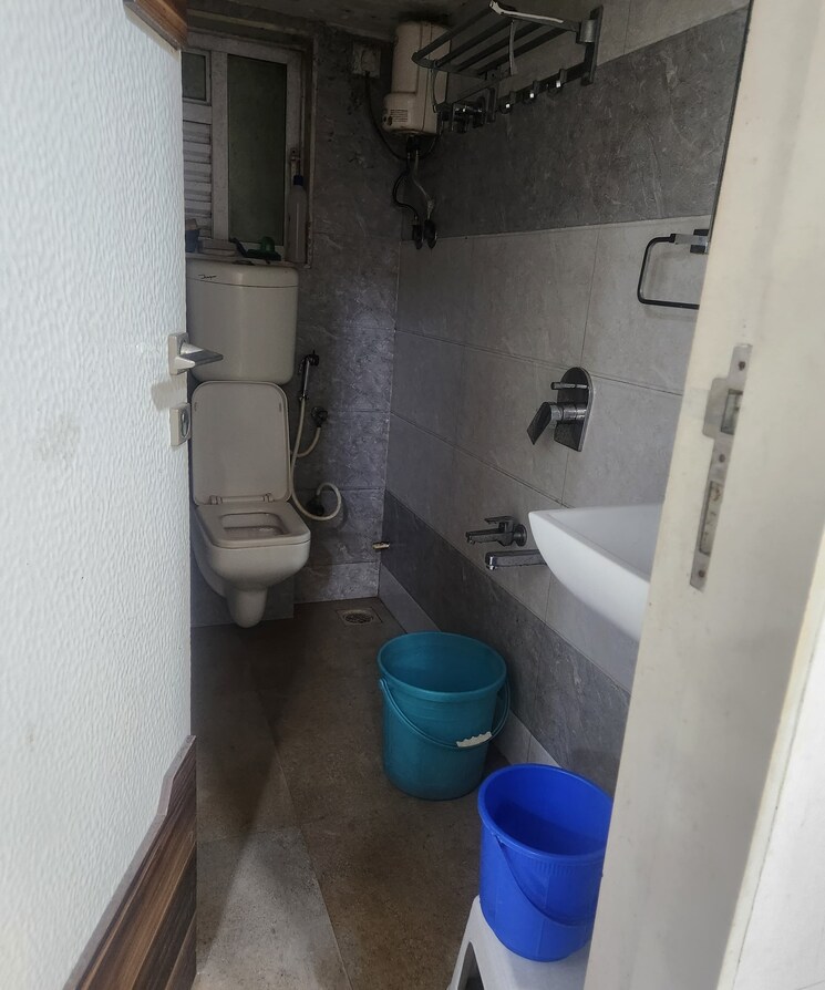 Bathroom, gurukrupa-guru-atman 1 Bedroom 695 Sq.Ft. Apartment In Kalyan West Thane 7983478