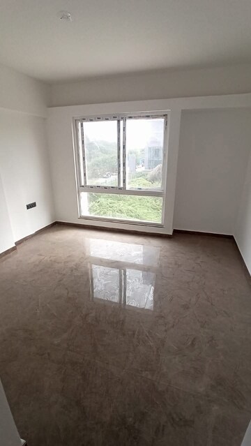 Room in 2 BHK Apartment at Rashmi Heights, Vasai East – for Rent